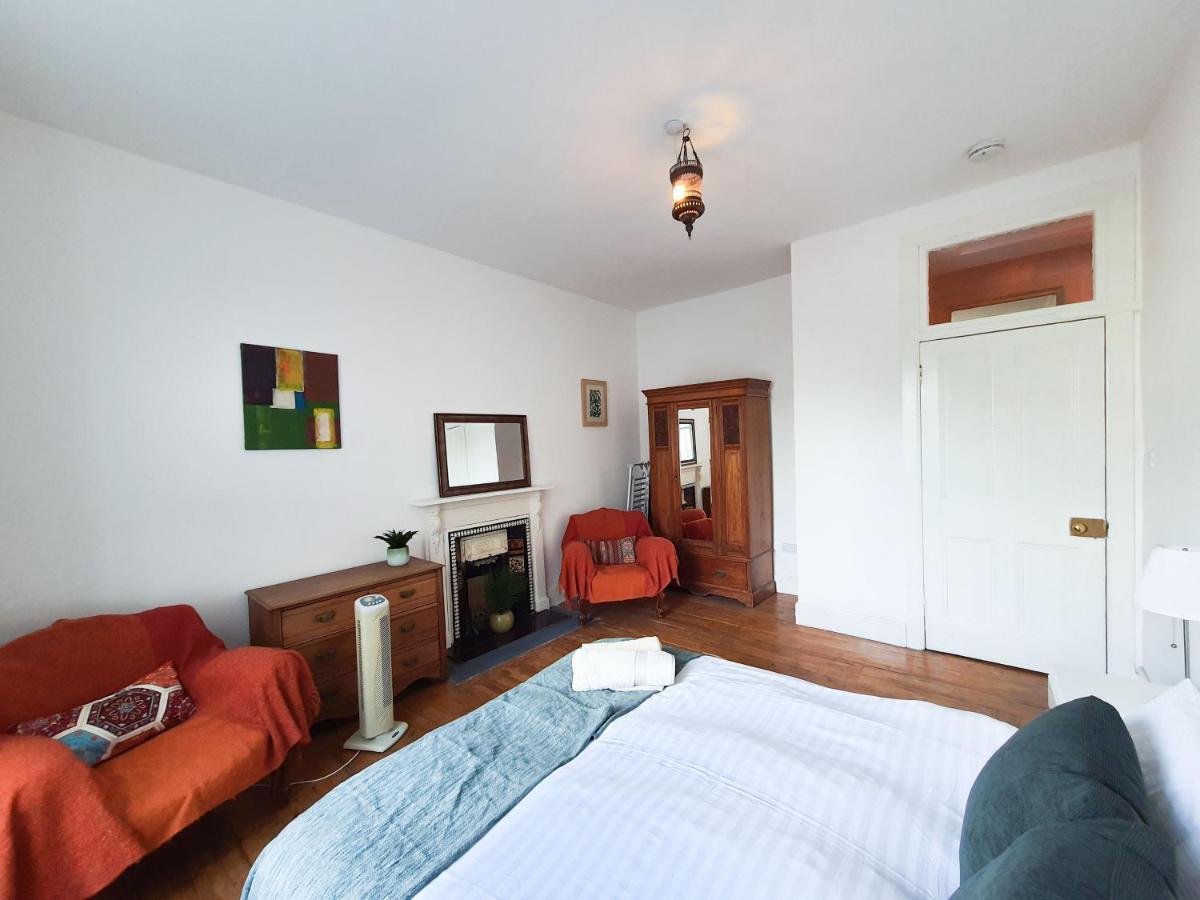 Edinburgh Charming Old Town Apartment Екстериор снимка