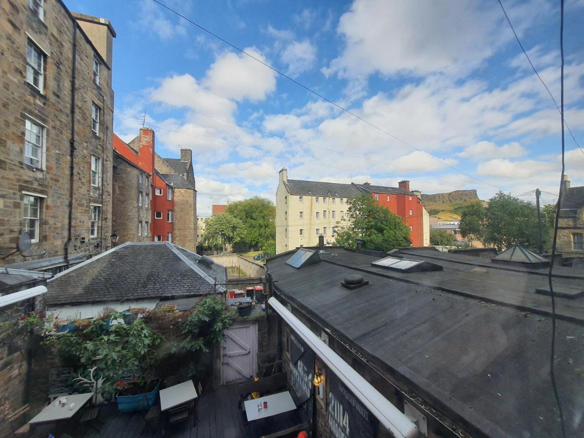 Edinburgh Charming Old Town Apartment Екстериор снимка