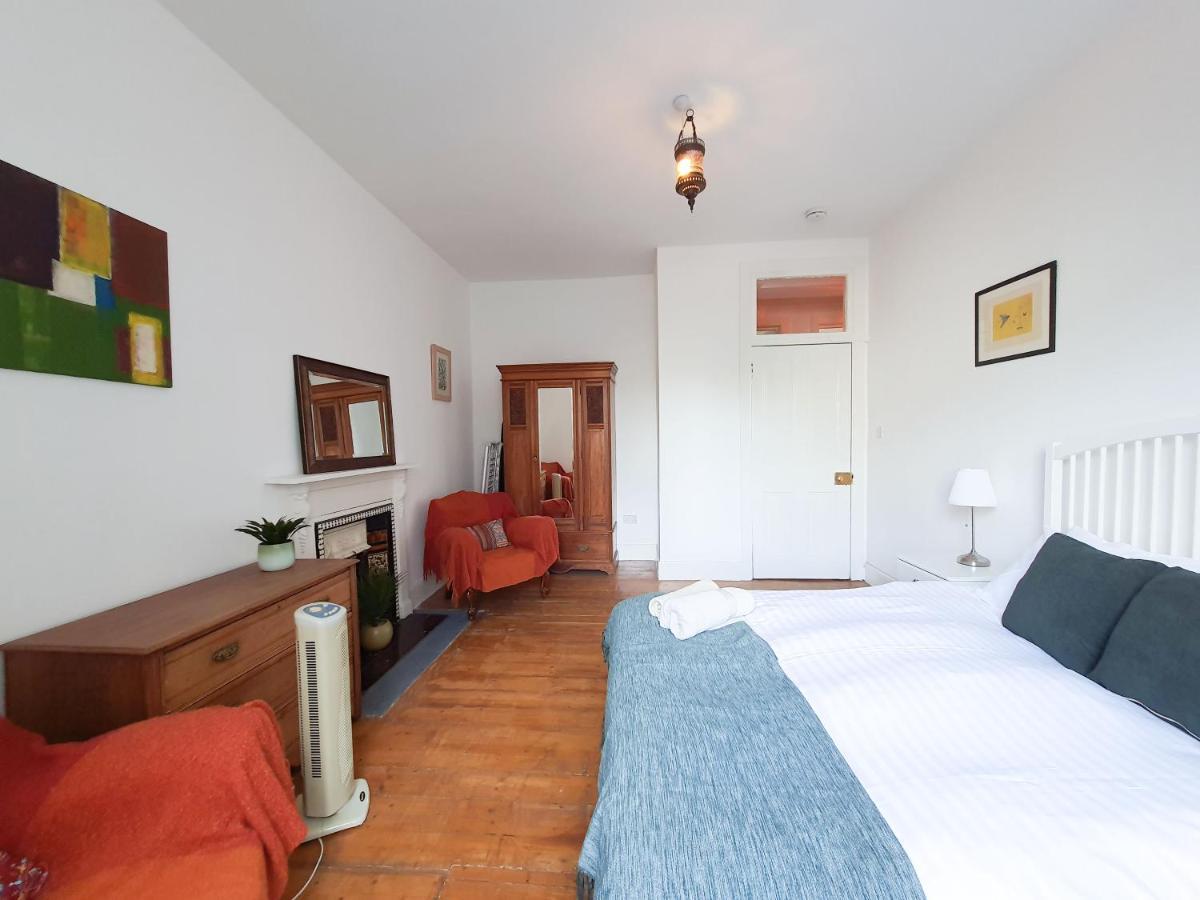 Edinburgh Charming Old Town Apartment Екстериор снимка
