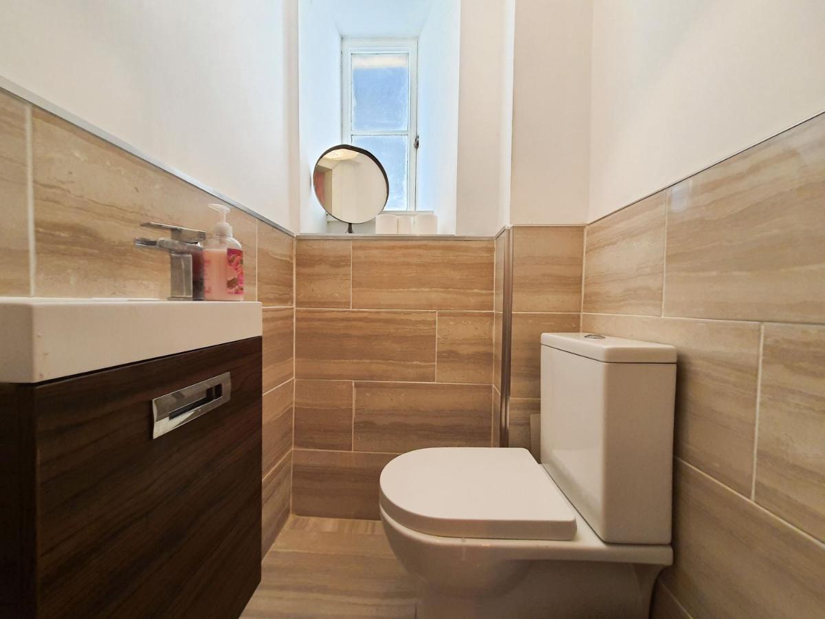 Edinburgh Charming Old Town Apartment Екстериор снимка