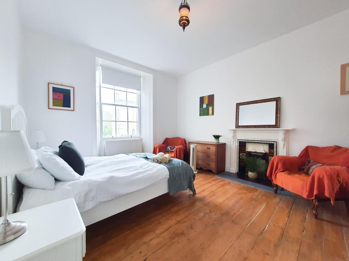 Edinburgh Charming Old Town Apartment Екстериор снимка